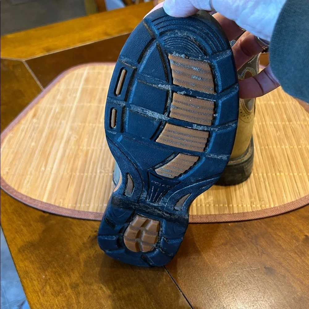 ARIAT BOYS WORKHOG PULL ON WESTERN BOOTS SZ 1